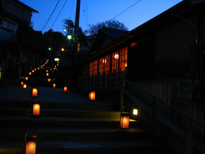 【終了】福井の地に、和のろうそくが灯る。「第18回 愛宕坂 灯の回廊」開催