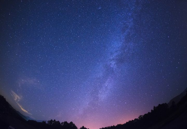 冬のカップル旅行は星空×温泉でロマンチックに！満天の星空を眺める絶景温泉宿9選