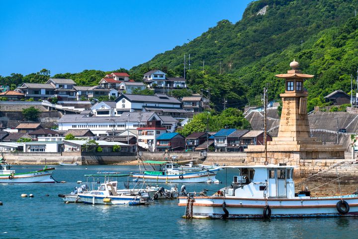 日本一美しい街並み？「崖の上のポニョ」の舞台 広島県鞆の浦