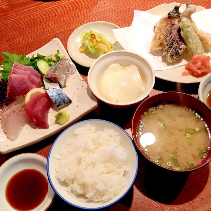 ぷりっぷりの海鮮食べたくない 茅ヶ崎で絶品海鮮ランチがいただけるお店選 Retrip リトリップ