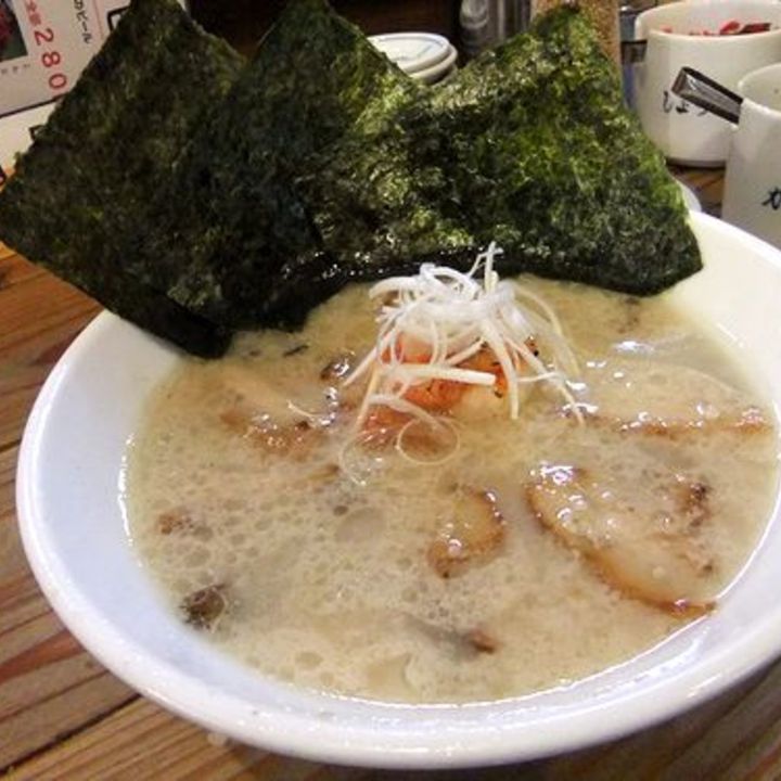 初めての福岡で絶対に食べたいラーメン店おすすめ7選 Retrip リトリップ