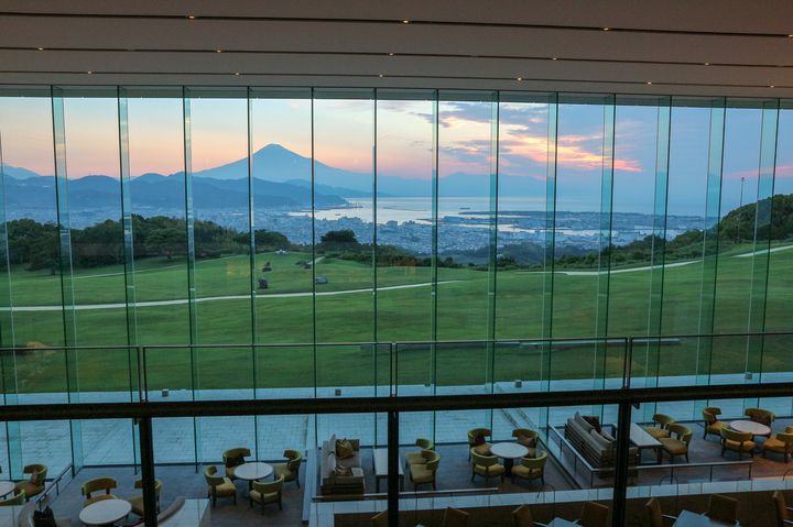 疲れた自分に絶景のご褒美を 富士の絶景を堪能できる 日本平ホテル とは Retrip リトリップ