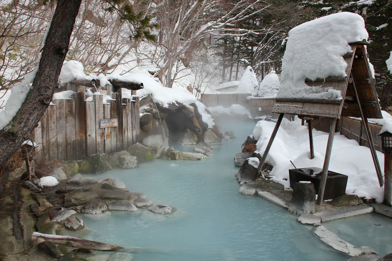 寒い冬の露天風呂好き必見 東北の人気の雪見風呂5選 Retrip リトリップ