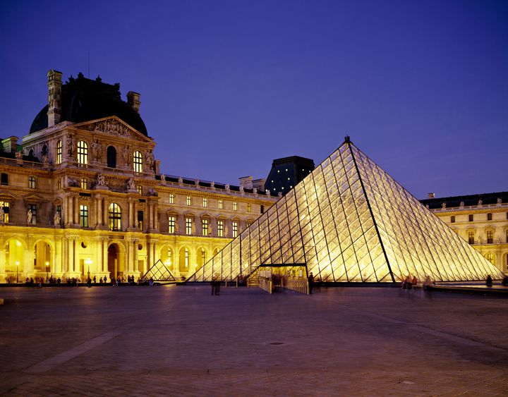世界の美が集う憧れの場所。パリのルーブル美術館でしたい5つのこと