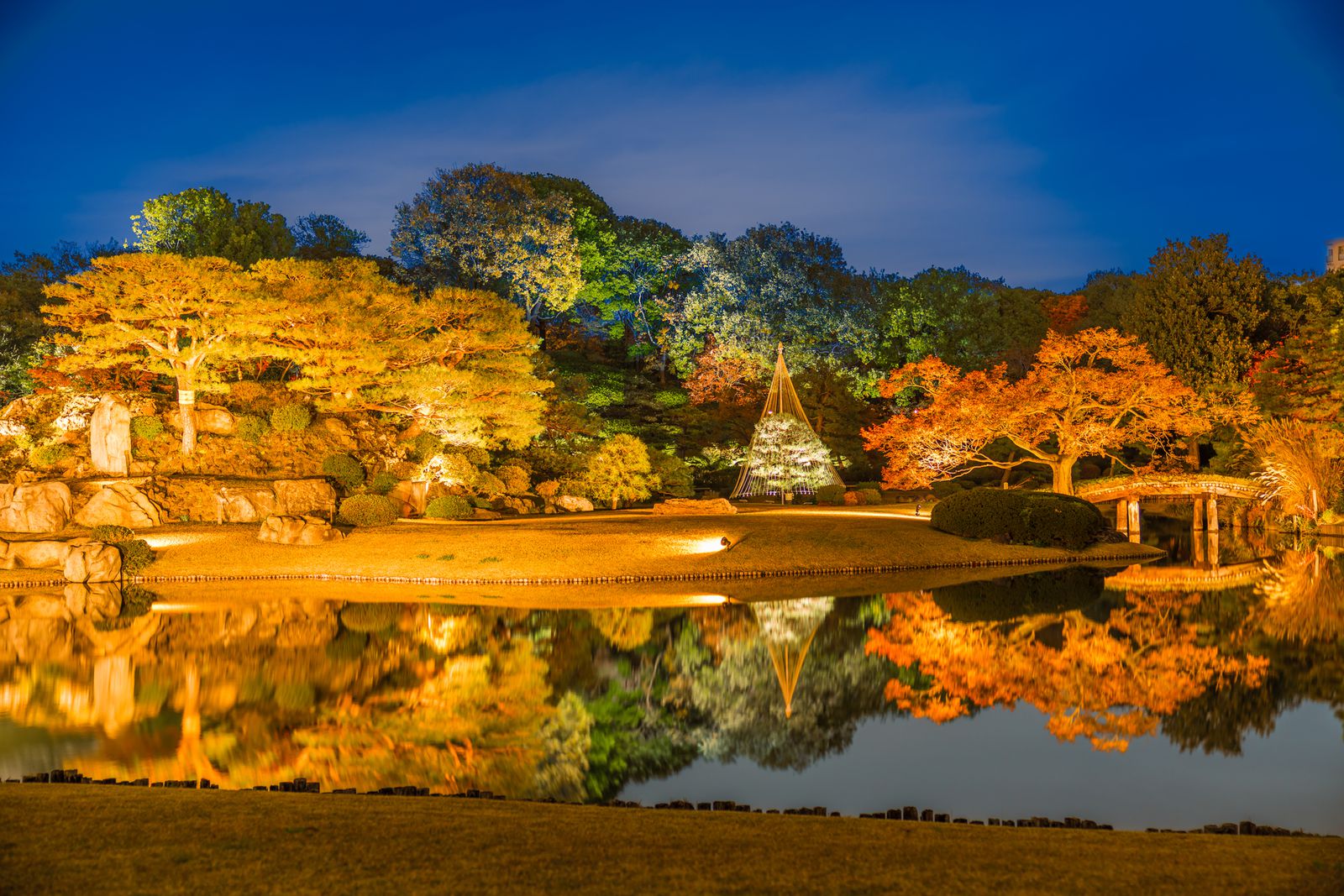 メイン画像 グルメにイルミ 紅葉も 今週末行ける 東京都内のイベント スポット 10選 Retrip リトリップ