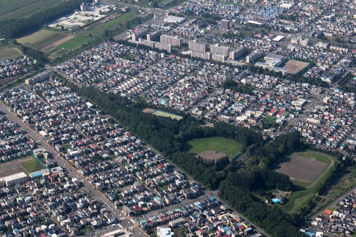 季節の遊びを楽しめる！北海道札幌市「屯田西公園」でしたい5つのこと