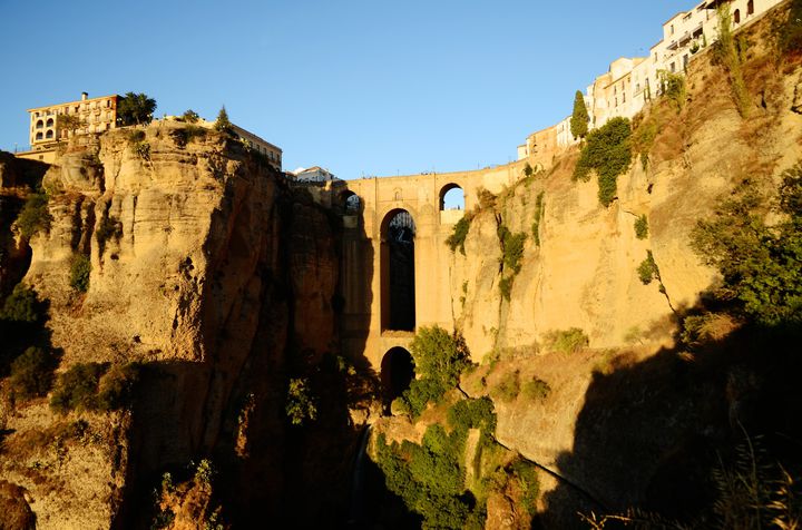 スペインの穴場旅行先！断崖絶壁の街ロンダのおすすめ観光地7選 | RETRIP[リトリップ]