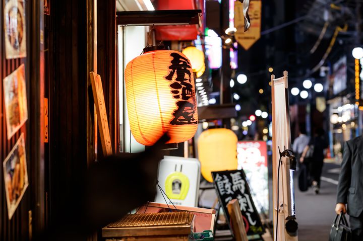 二千円あればお釣りがくるかも。神田の陽気で安い居酒屋”イチゴー”が呑兵衛の味方