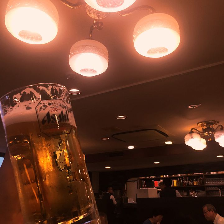 お酒好きは行くべし 日本のバー 電気ブランの生みの親 神谷バー の魅力 Retrip リトリップ