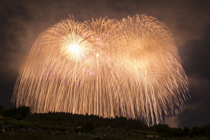 終了 夜空に咲く400年の伝統 三尺玉発祥の地 新潟県小千谷市で 片貝まつり 開催 Retrip リトリップ