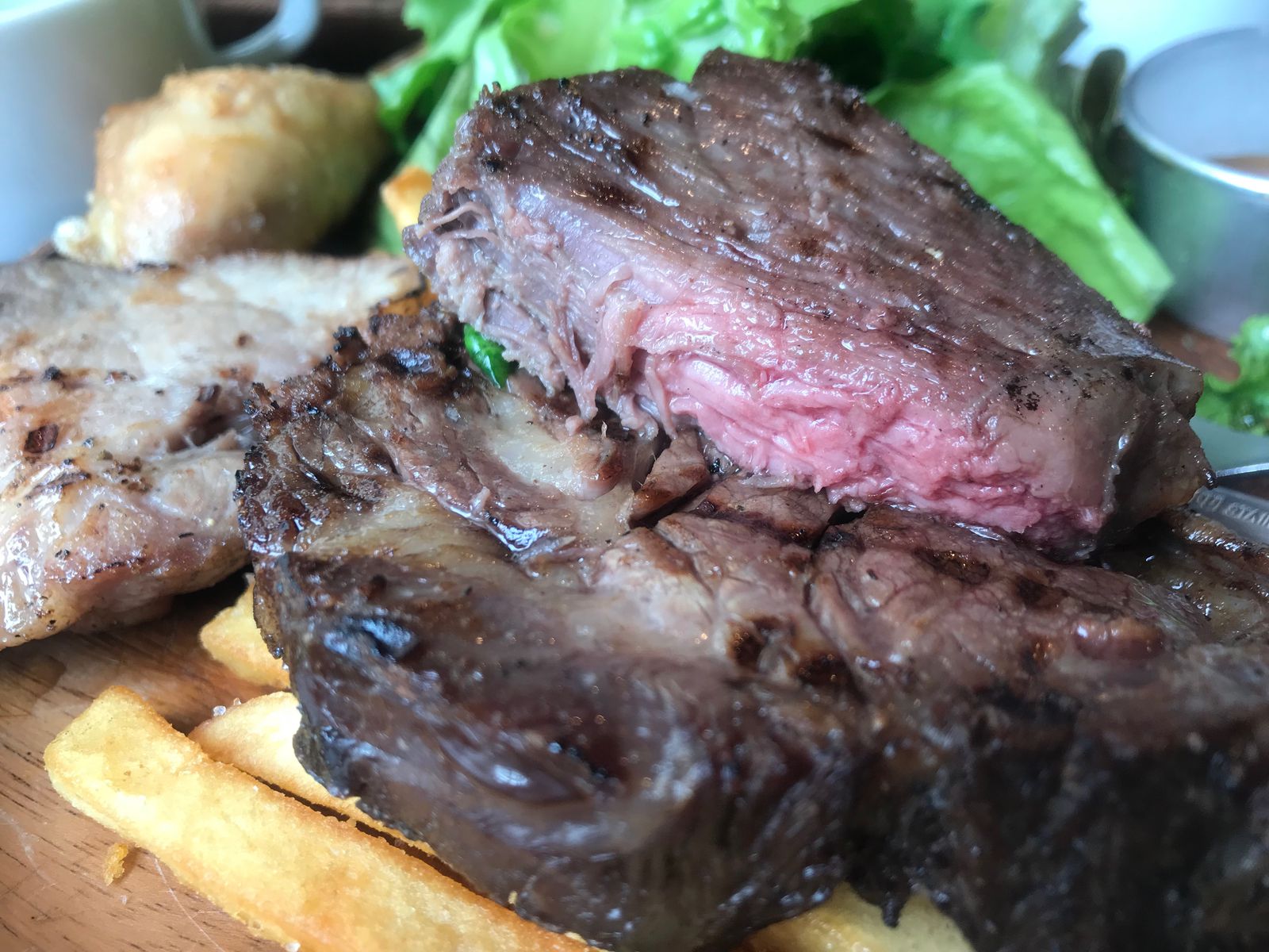 コスパ最強ランチ 神保町 森のブッチャーズ のランチに舌鼓 Retrip リトリップ