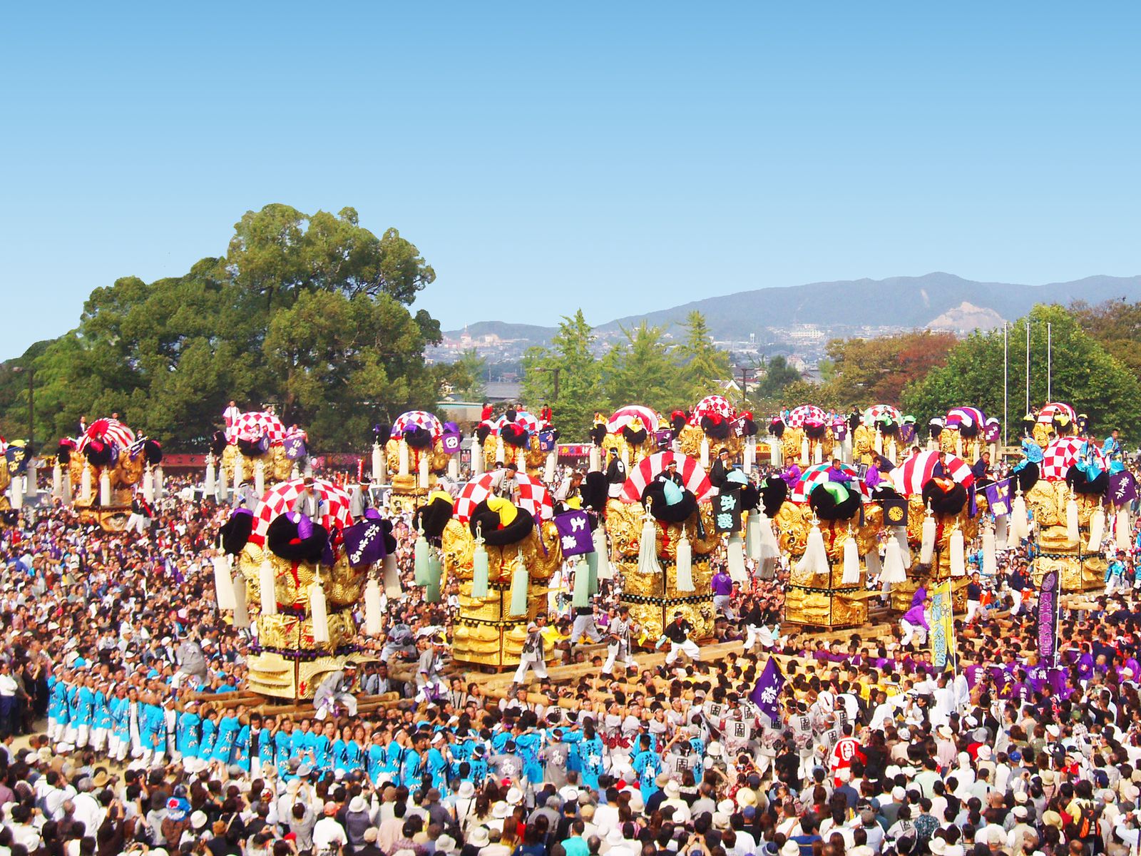 終了 熱気溢れる大迫力の男祭り 愛媛で 新居浜太鼓祭り が今年も開催 Retrip リトリップ