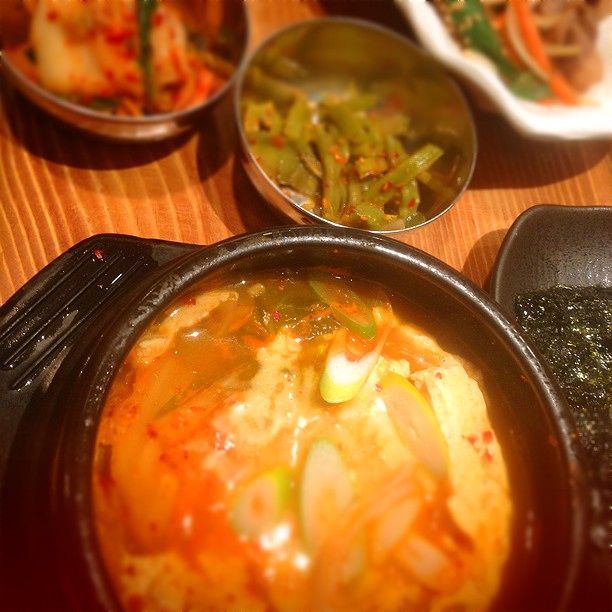 梅田のこれは旨い ぜったいおすすめする絶品な鍋料理のお店7選 Retrip リトリップ