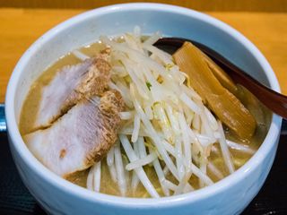 年間800杯食べるマニアが厳選 東京の旨すぎる定番 味噌 ラーメンbest10 Retrip リトリップ