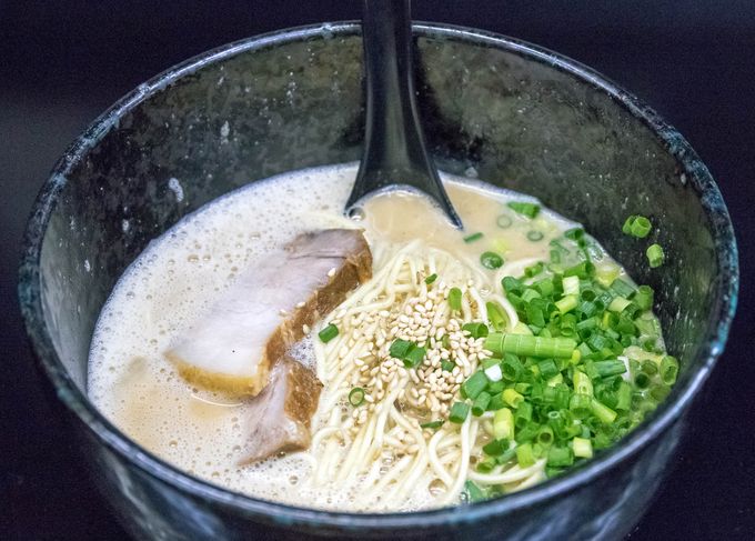 年間800杯食べるマニアが厳選 東京の旨すぎる定番 豚骨 ラーメンbest10 Retrip リトリップ