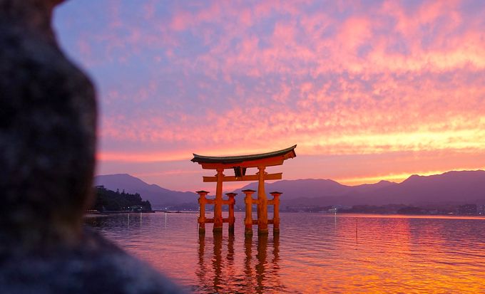 死ぬまでに１度は行きたい 世界文化遺産 嚴島神社 宮島を楽しみ１０の魅力を発見 Retrip リトリップ