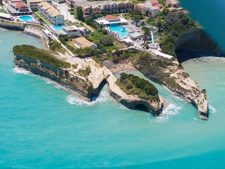 ギリシャ人が住みたい島堂々の1位！「コルフ島」地中海の高級