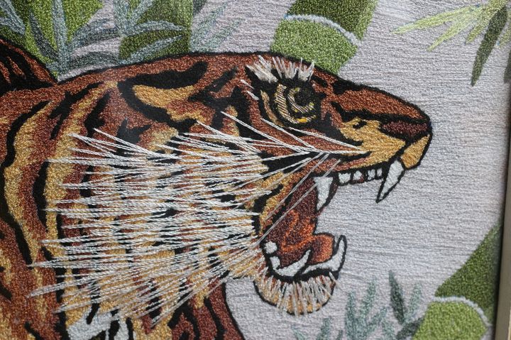 刺繍絵ホアンキエム湖