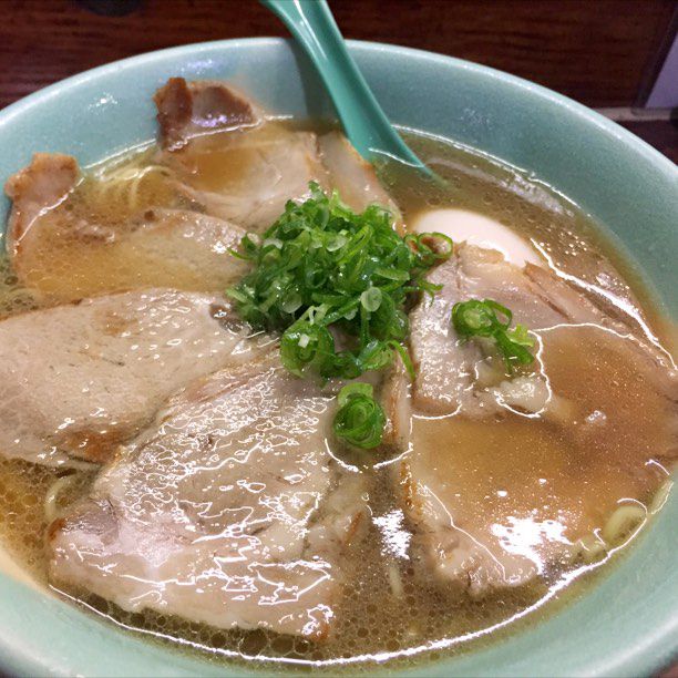愛媛県松山市で絶品ラーメンが食べられる人気&おすすめのラーメン店11