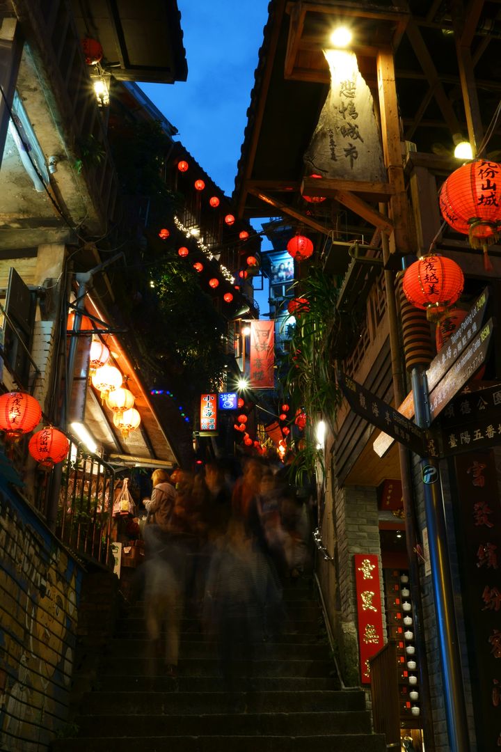 空に願いを込めて。台湾のフォトジェニックな街「十分」の5つの魅力と