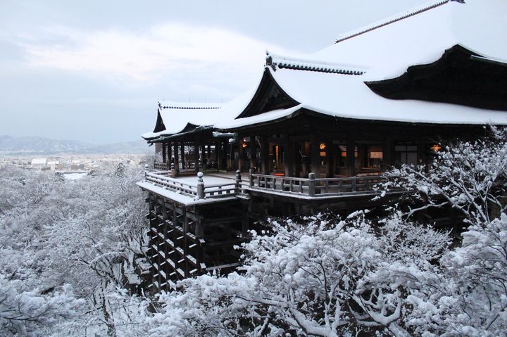 日本の冬は美しい 風情感じる日本の雪景色 厳選15枚 Retrip リトリップ