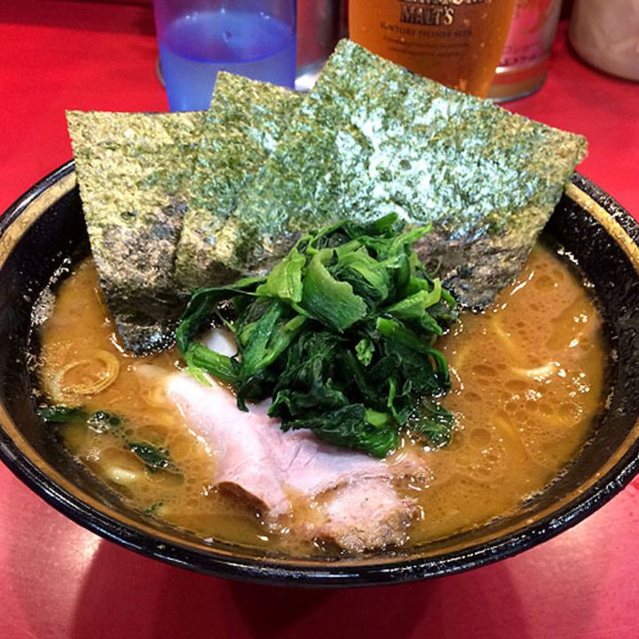 横浜にきたら絶対に外せない 並んででも食べたい行列必至の横浜家系ラーメン7選 Retrip リトリップ