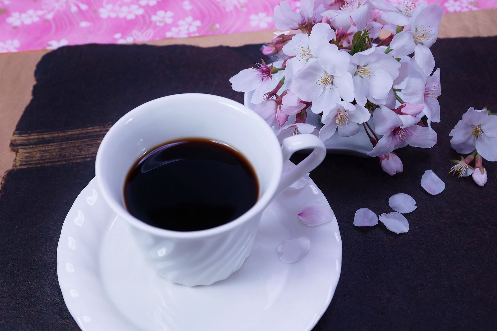 場所取りしなくても楽しめる 桜が見える お花見カフェ 東京都内6選 Retrip リトリップ