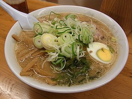 札幌ラーメンのお店がずらっと並ぶ 新ラーメン横丁にあるラーメン店 Retrip リトリップ