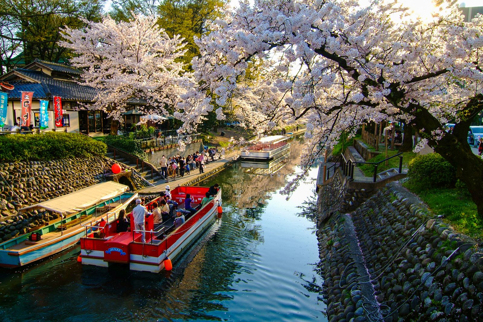 北陸地方の人気観光スポットおすすめ11選!北陸新幹線で旅に出よう! | くふうトリップ