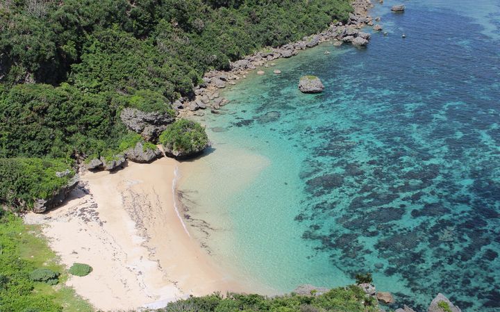 知る人ぞ知る神秘の光景 沖縄最後の秘境 果報バンタ は想像を超える美しさ Retrip リトリップ