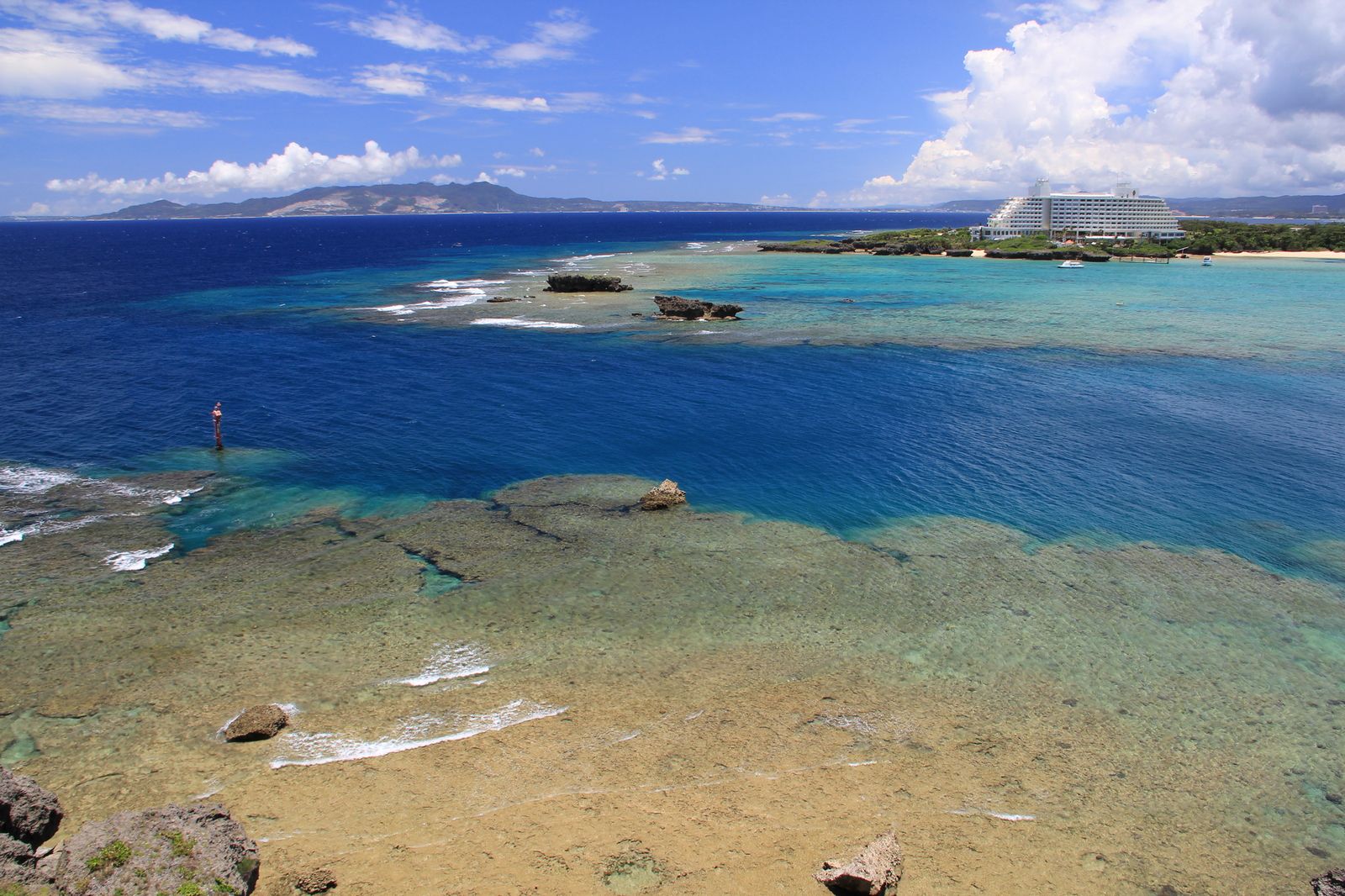日本最高級 今すぐ行きたい沖縄本島の人気ビーチランキングtop10 Retrip リトリップ