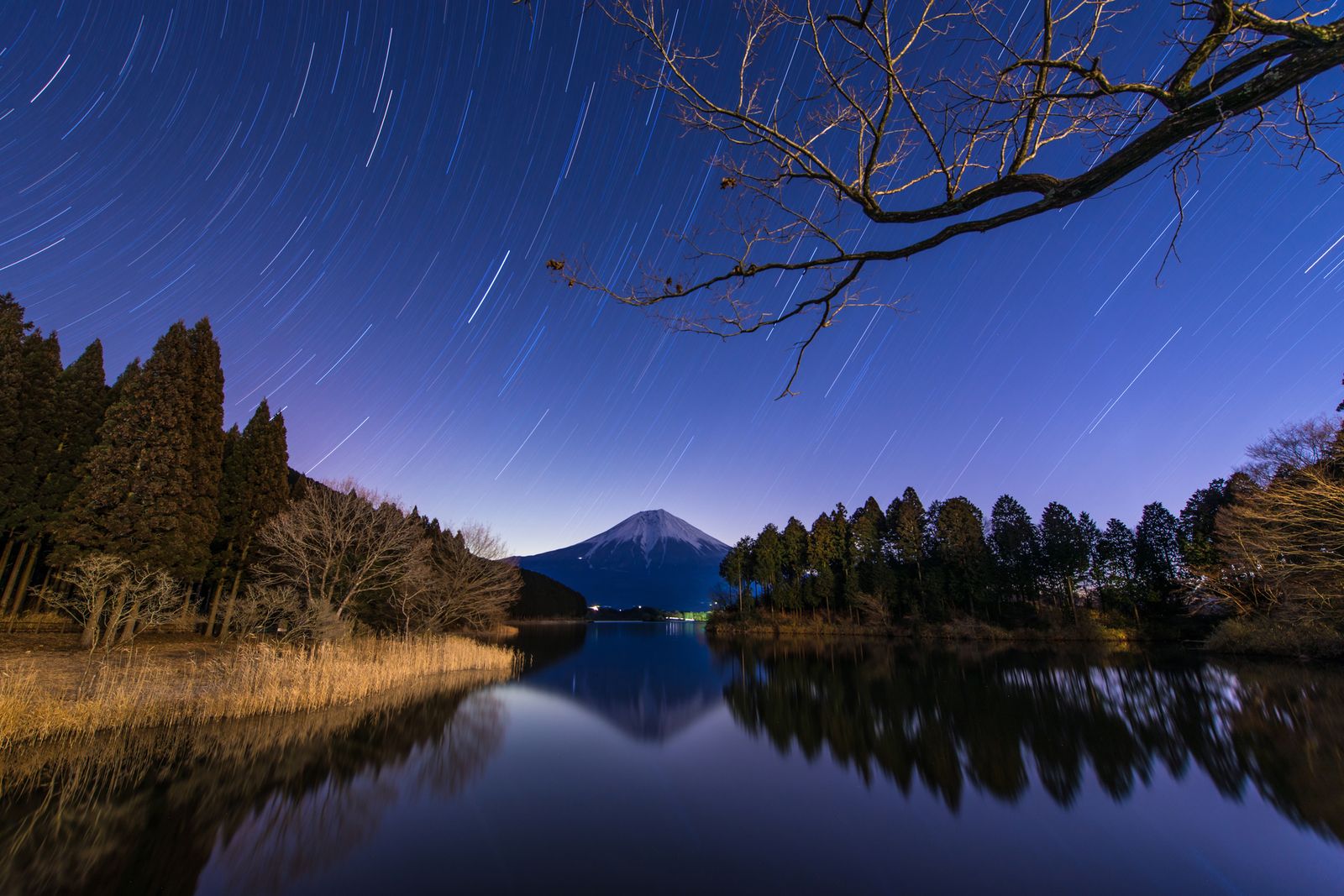 星を浴びたことありますか 満天の星空 が美しすぎる日本の湖7選 Retrip リトリップ