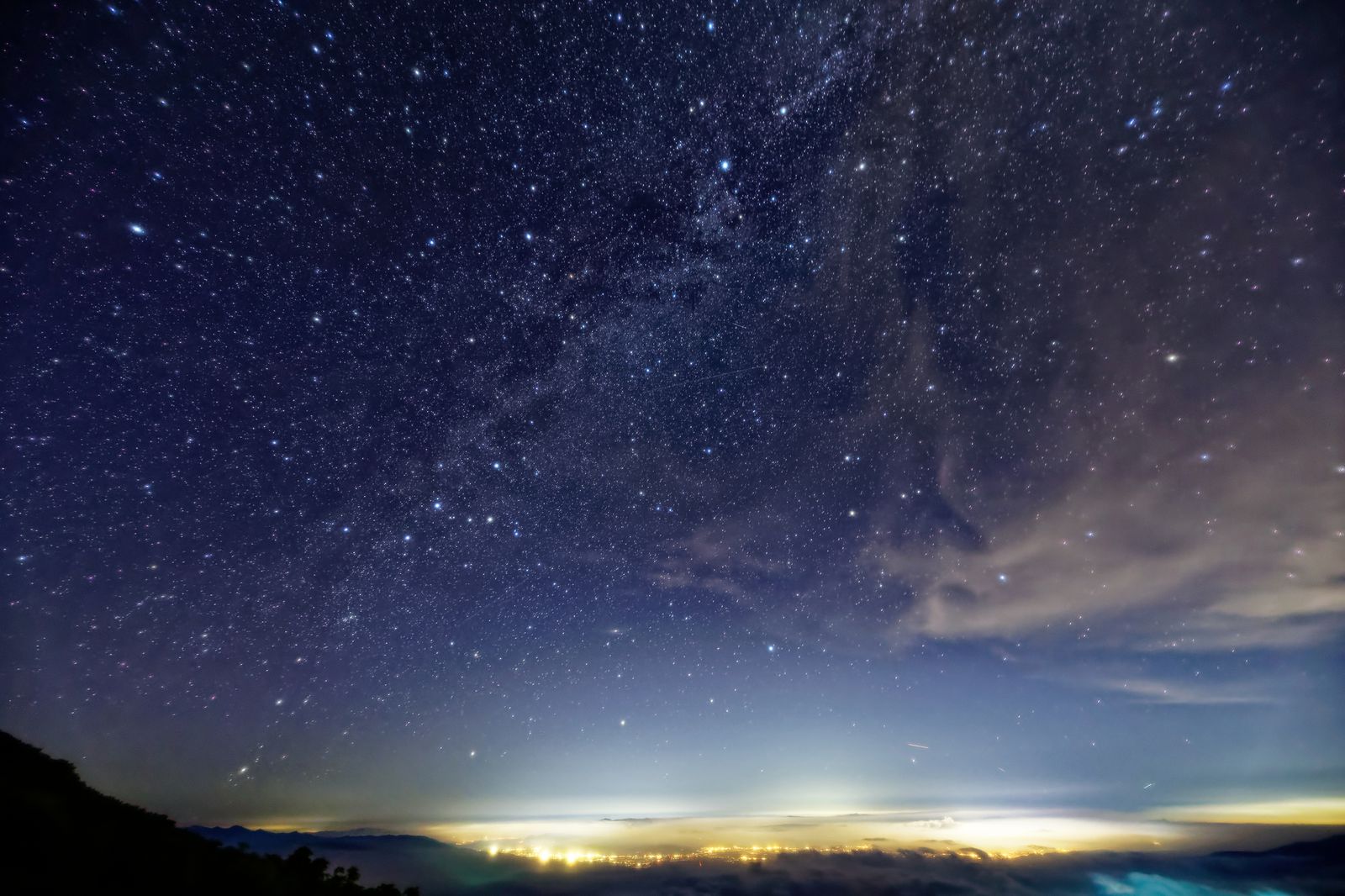 1枚目の画像 日本が誇る夜空の絶景 絶対に行きたい 星空の名所 日本全国9選 Retrip リトリップ