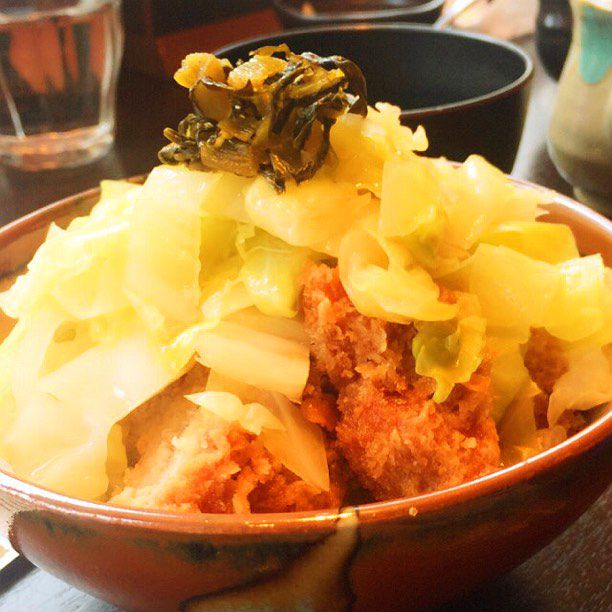 メイン画像 歓楽街で愛された味 すずや の とんかつ茶漬け が歌舞伎町の女王たちの胃袋掴む Retrip リトリップ