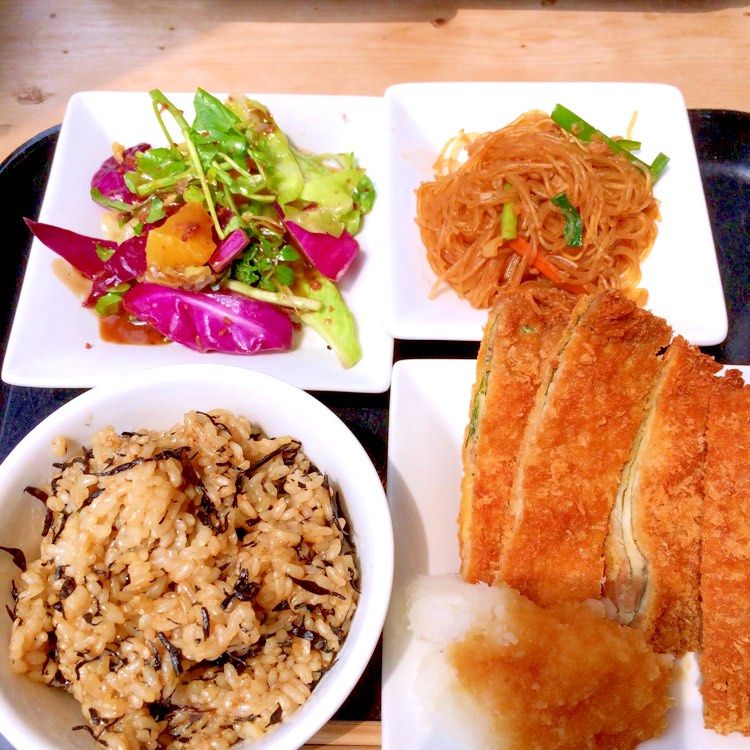 素敵なランチをしたい方必見 東京都内でおしゃれな和食定食が食べられるカフェ5選 Retrip リトリップ