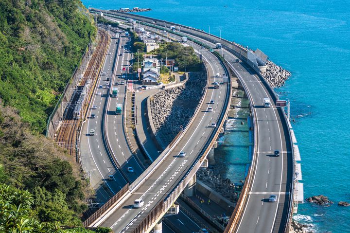 新 東名 高速 道路