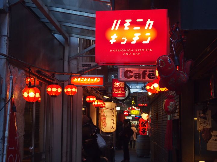 ディープな吉祥寺知ってる？路地裏にひっそりと佇む「ハーモニカ横丁」の魅力とは