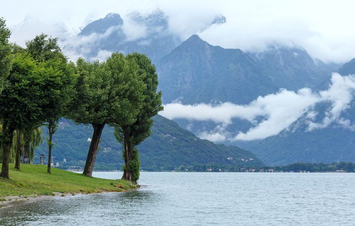 イタリア人気の観光地 湖水地方で綺麗な湖めぐりがしたい Retrip リトリップ