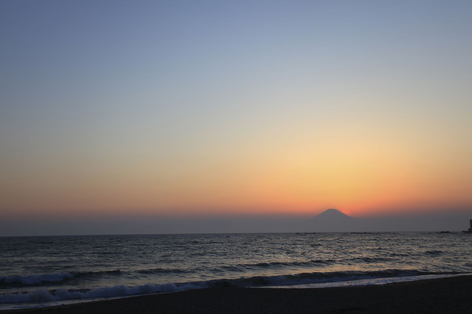 看板メニューはアレ 海が綺麗な 葉山 の人気no 1カフェ The Gazebo Retrip リトリップ