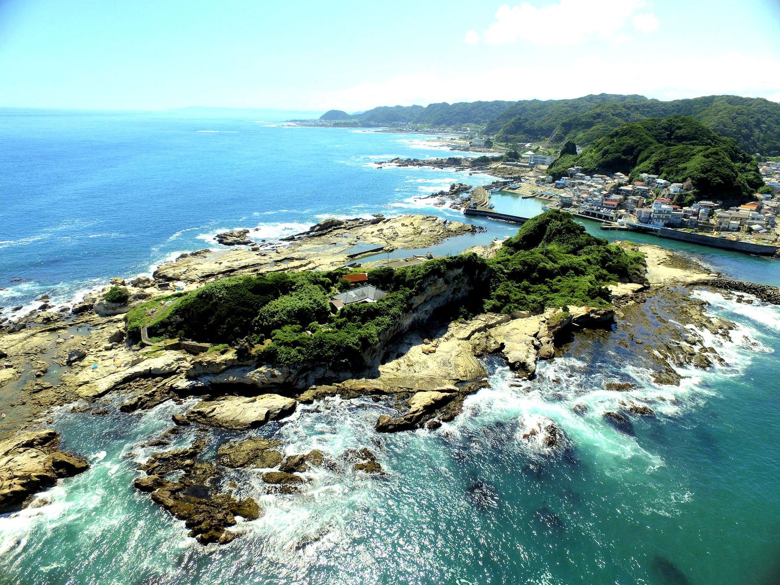 都心から日帰りokな穴場の楽園 自然と歴史が溢れる 仁右衛門島 とは Retrip リトリップ