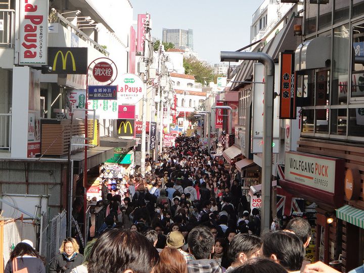 突如原宿に現れる中世ヨーロッパの風景 ブラームスの小径 って知ってる Retrip リトリップ