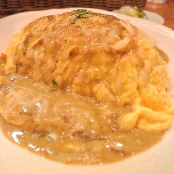 高級レストランばかりじゃない 六本木周辺の絶品b級グルメ4選 Retrip リトリップ