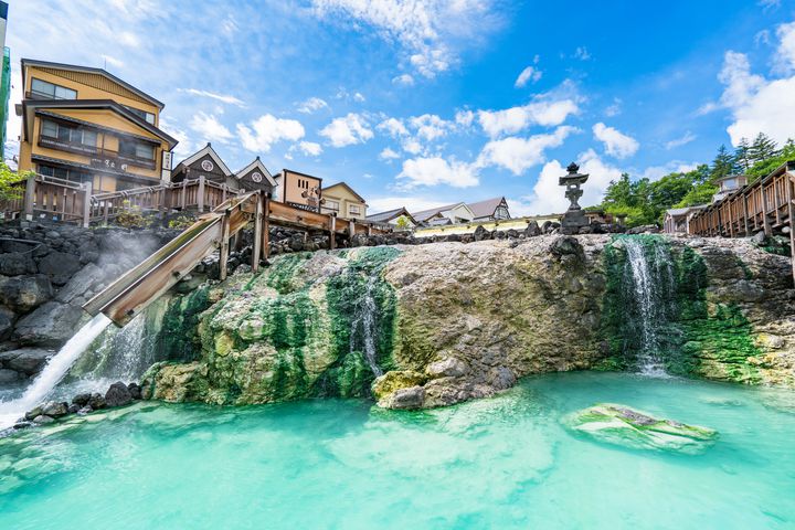 1位は有名なあの場所だった！関東で人気の温泉地ランキングTOP20