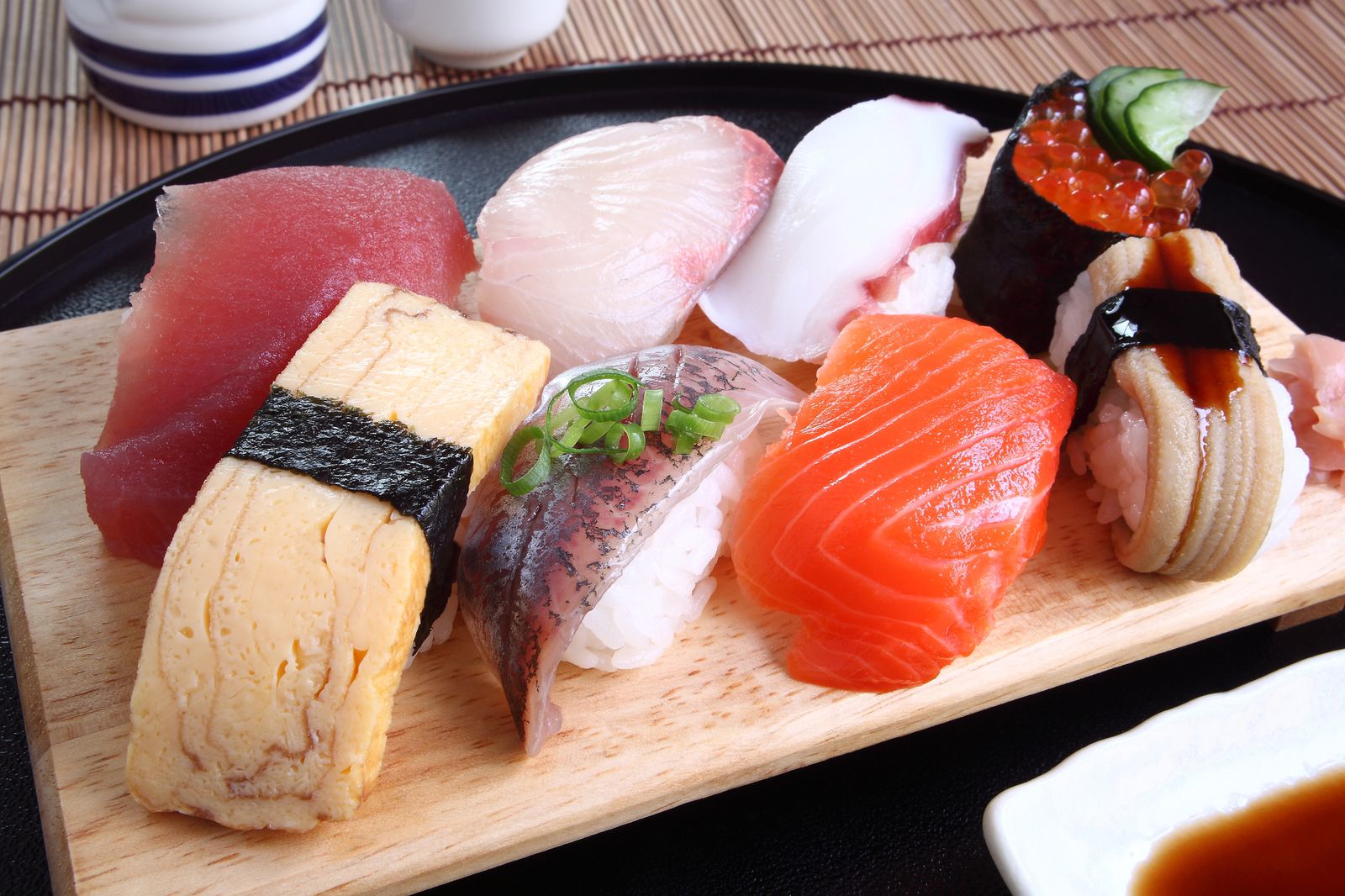 仕事帰りにわざわざ寄りたくなる 新宿周辺の絶品 立ち食い寿司 5選 Retrip リトリップ