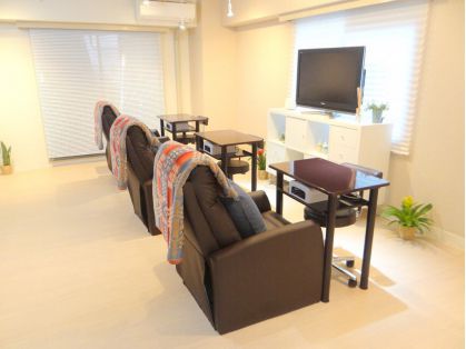 流行の最先端ネイルを試したい 秋葉原駅の人気ネイルサロン5選 Retrip リトリップ