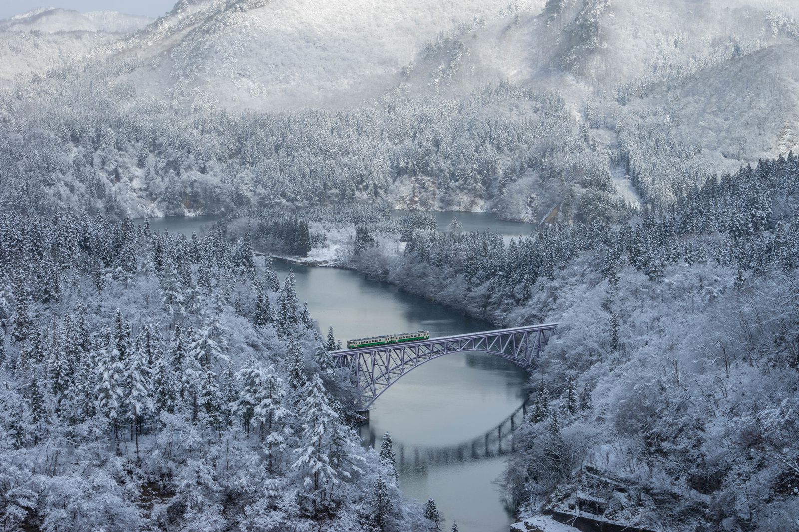 メイン画像 この冬 君のもとへ 死ぬまでに見たい日本の幻想的な 雪景色 10選 Retrip リトリップ