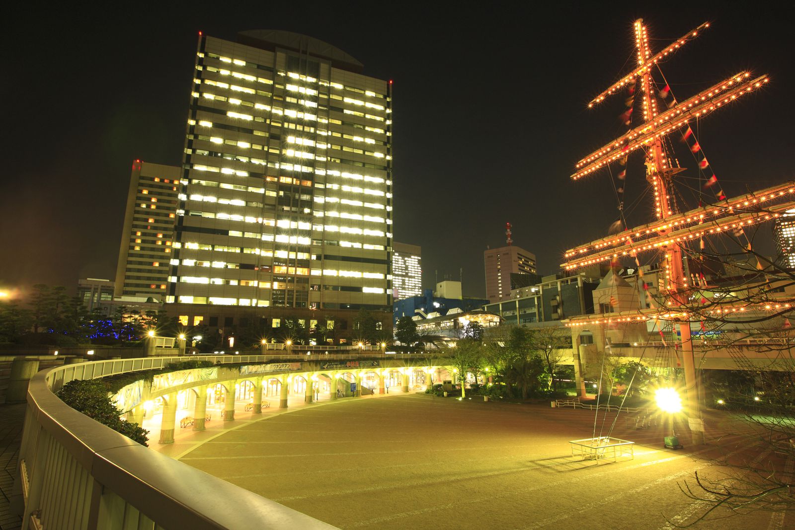 知る人ぞ知る穴場スポット 夜景が綺麗に見える 竹芝ふ頭公園 の魅力 Retrip リトリップ