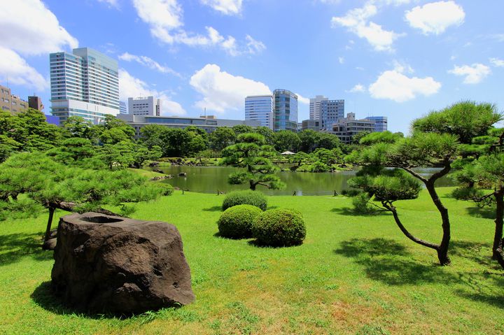 江戸っ子も愛した緑のオアシス 都心にいながら 旧芝離宮恩賜庭園 で癒されよう Retrip リトリップ