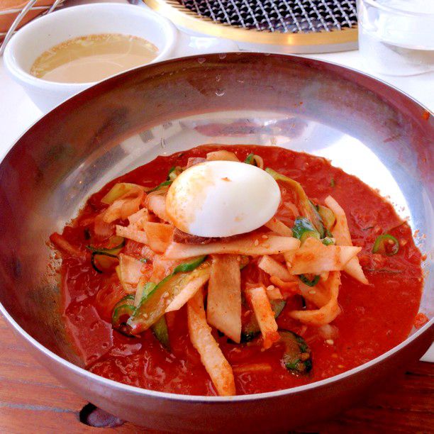 ヒー ヒー が止まらない 東京にある激辛の韓国料理選 Retrip リトリップ