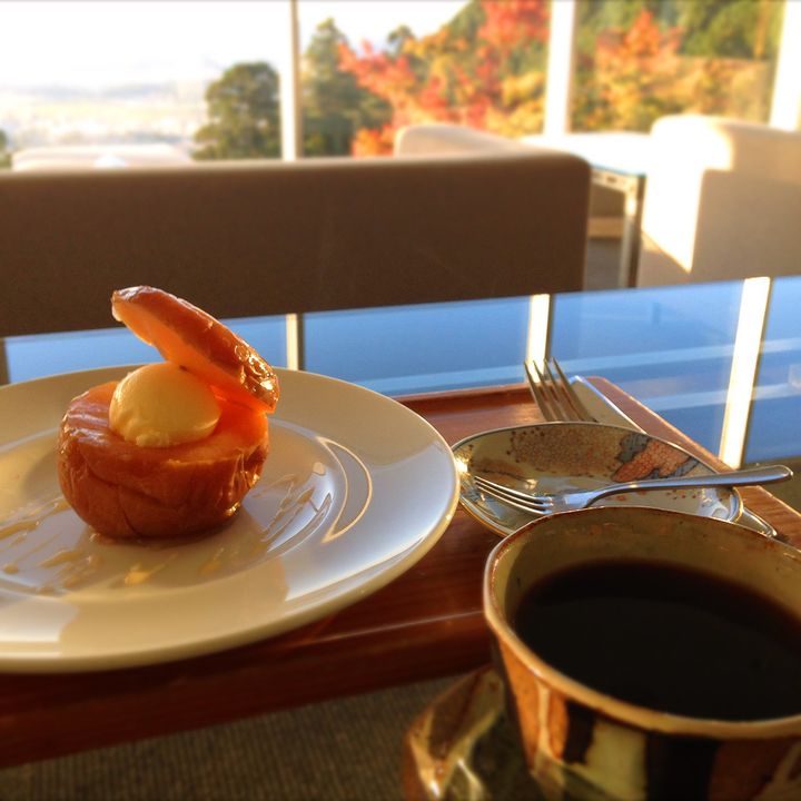 話題の"絶景カフェ"！わざわざ行きたい福岡の「茶房わらび野」の素敵な魅力